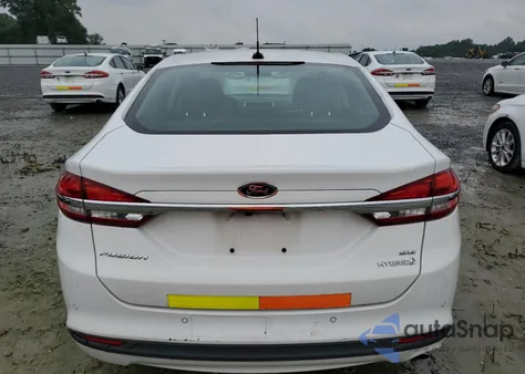 2017 Ford Fusion Se Hybrid z USA, uszkodzony, nr VIN 3FA6P0LU1HR410103